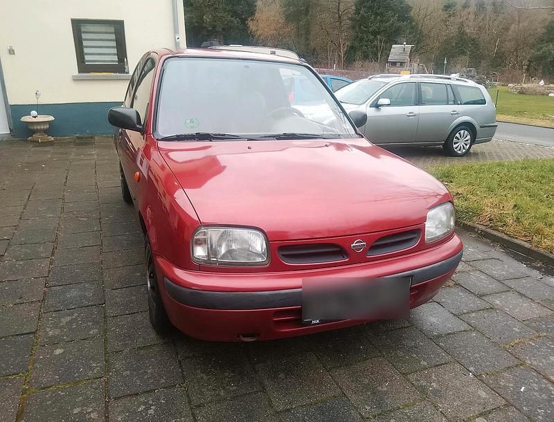 Gebraucht Nissan Micra 54 PS (39 kW) 1997 Rot Kleinwagen