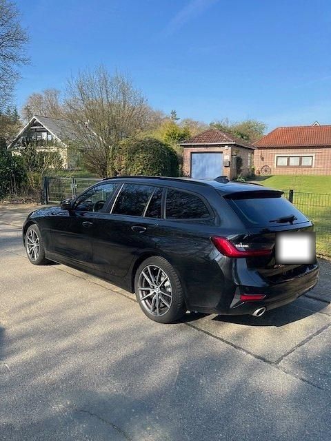 Gebraucht BMW 320 183 PS (134 kW) 2020 Schwarz Kombi