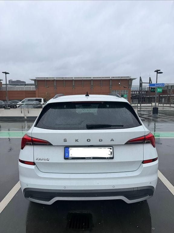 Gebraucht Skoda Kamiq Drive 150 PS (110 kW) 2021 Weiß SUV