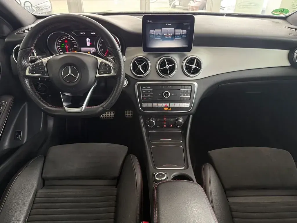 Gebraucht Mercedes GLA220 AMG line 184 PS (135 kW) 2017 Weiß SUV