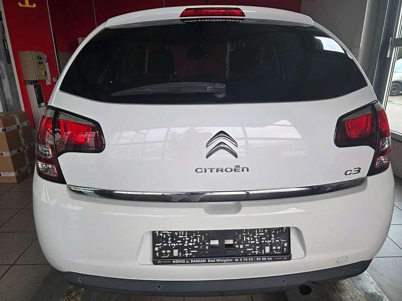 Weiß Gebraucht 2015 Citroën C3 PureTech Limousine | 5.600 € (Fairer Preis) - Bild 1/4
