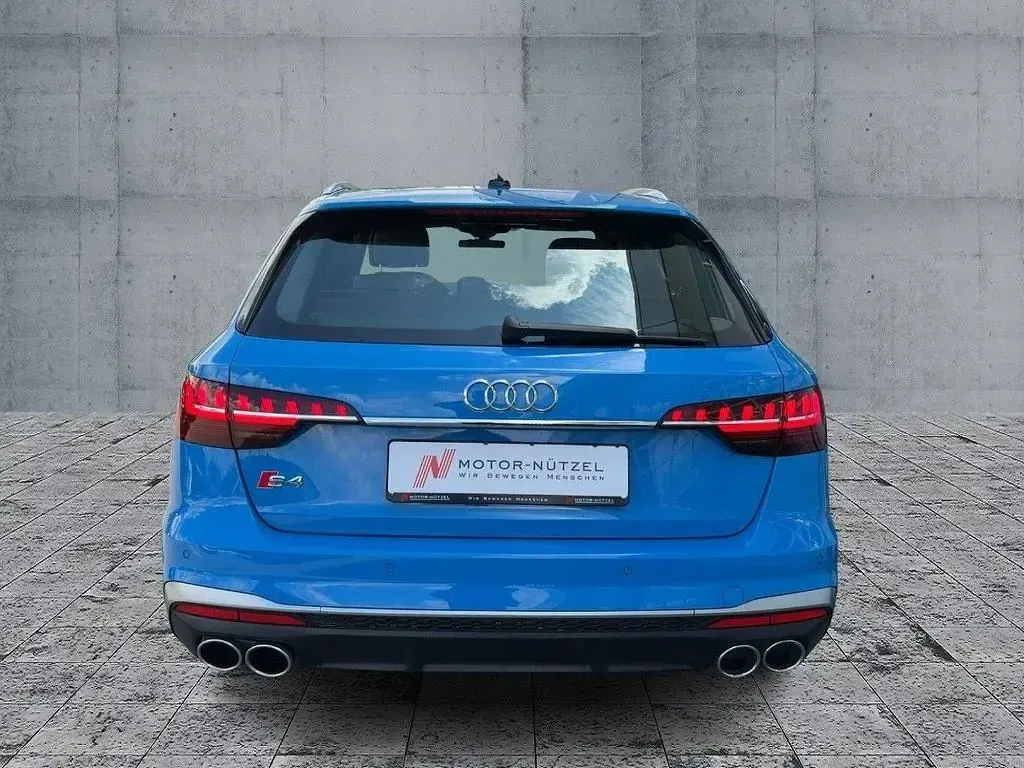 Gebraucht Audi S4 Sport 341 PS (250 kW) 2022 Turboblau Kombi
