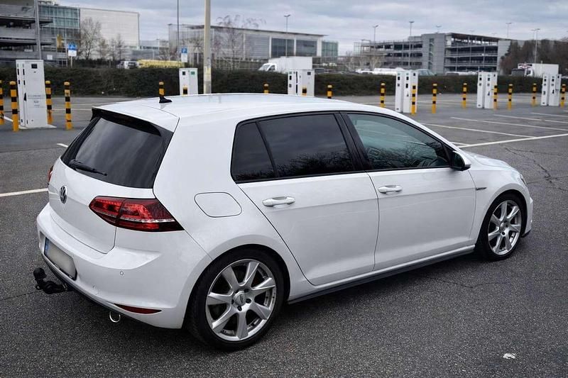 Gebraucht VW Golf VII GTD 184 PS (135 kW) 2014 Weiß Kleinwagen