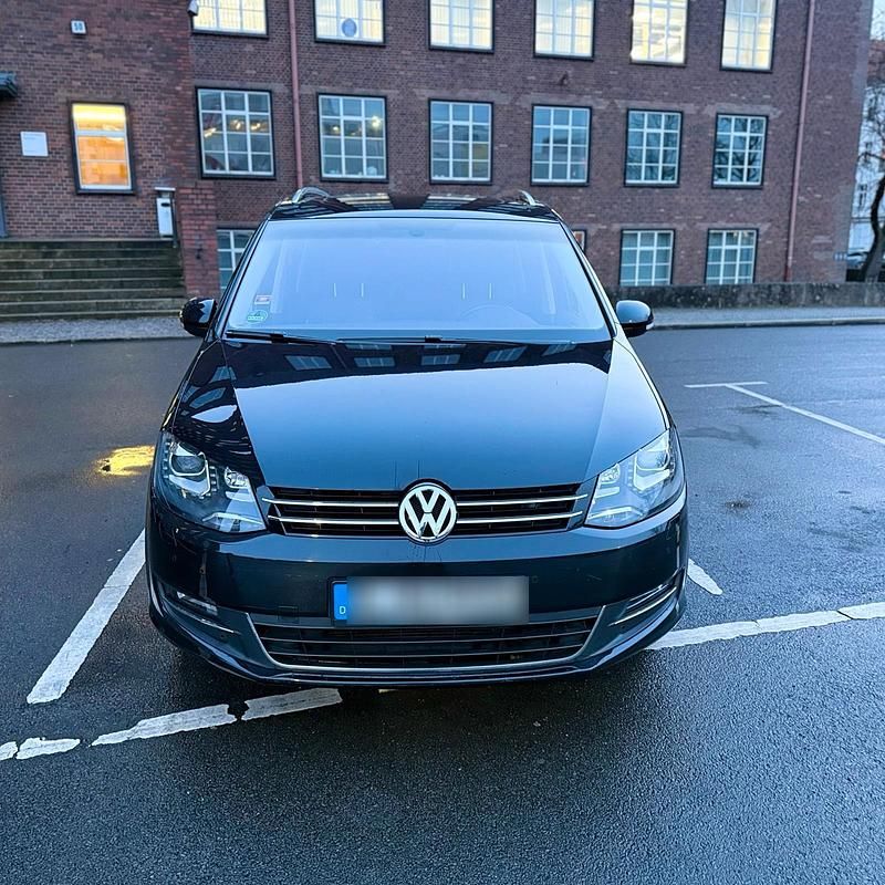 Gebraucht VW Sharan 170 PS (125 kW) 2011 Schwarz Van / Kleinbus
