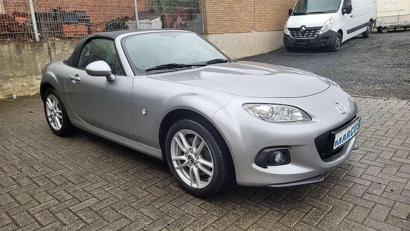Gebraucht Mazda MX5 Center-Line 126 PS (92 kW) 2013 Plutossilber metallic Cabrio