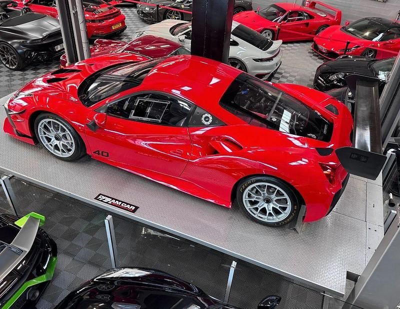 Second-hand Ferrari 488 670 CP (492 kW) 2019 Roșu