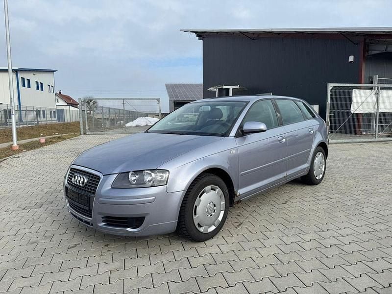 Second-hand Audi A3 Attraction 116 CP (85 kW) 2006 Gri Hatchback