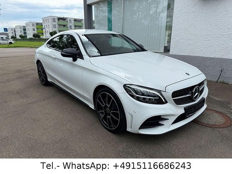 Gebraucht Mercedes C200 AMG 184 PS (135 kW) 2019 Weiß Coupé