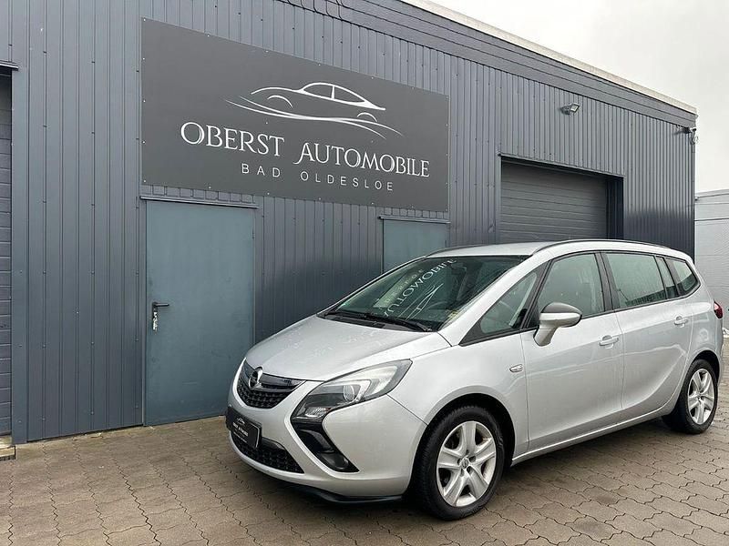 Gebraucht Opel Zafira Tourer Edition 140 PS (102 kW) 2014 Silber Van / Kleinbus