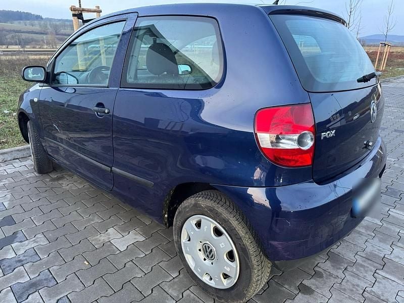 Gebraucht VW Fox 55 PS (40 kW) 2009 Blau Kleinwagen
