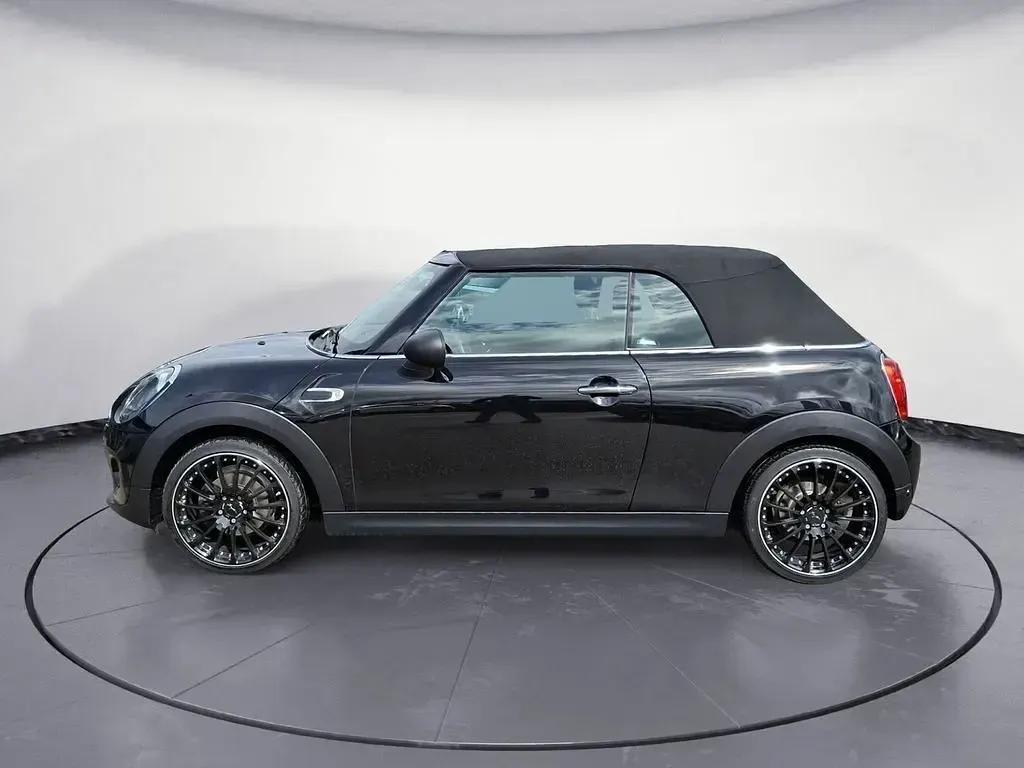 Gebraucht Mini One Cabriolet 102 PS (75 kW) 2019 Schwarz Cabrio