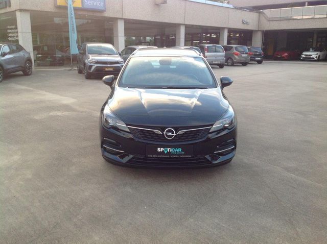 Usado Opel Astra Edition 110 HP (80 kW) 2021 Preto Carrinha
