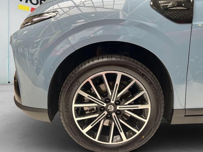 Gebraucht Leapmotor B10 160 kW (218 PS) 2025 Blau SUV