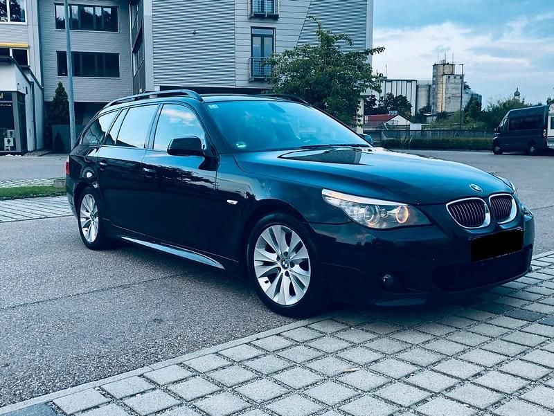 Schwarz Gebraucht 2009 BMW 525 M Sport Kombi | 4.999 € (Superpreis) - Bild 1/4