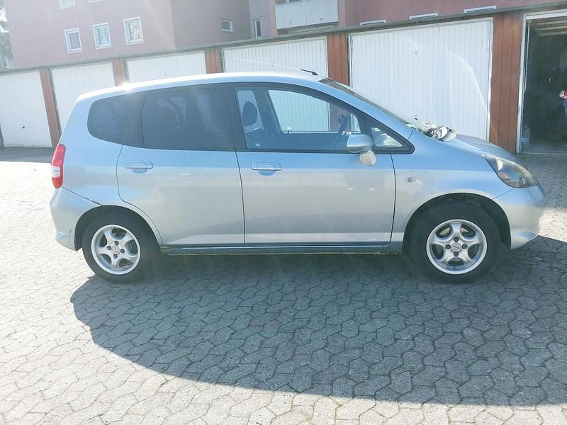 Gebraucht Honda Jazz 77 PS (56 kW) 2005 Kleinwagen