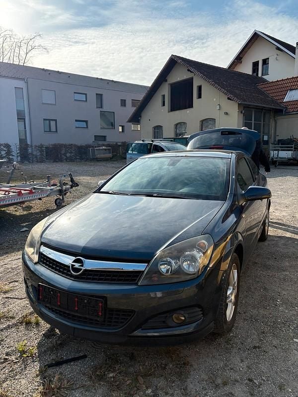 Gebraucht Opel Astra GTC 90 PS (66 kW) 2007 Blau Coupé