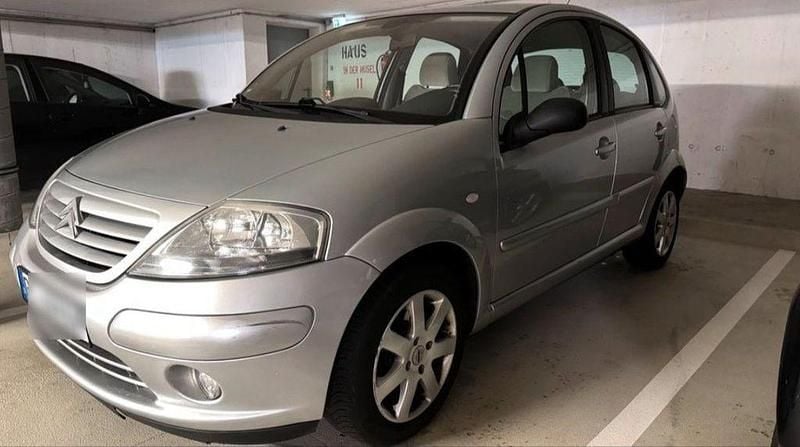 Grau Gebraucht 2005 Citroën C3 Kleinwagen | 2.400 € (Guter Preis) - Bild 1/4