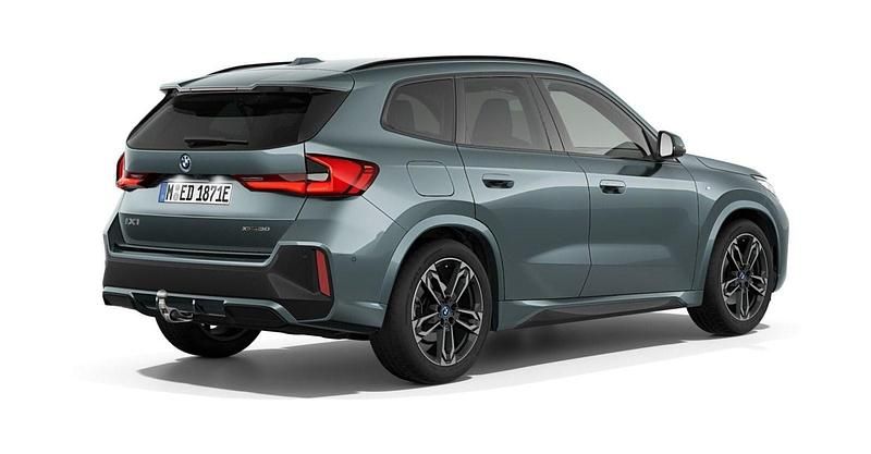 Gebraucht BMW iX1 Comfort Edition 230 kW (313 PS) 2025 Grün SUV