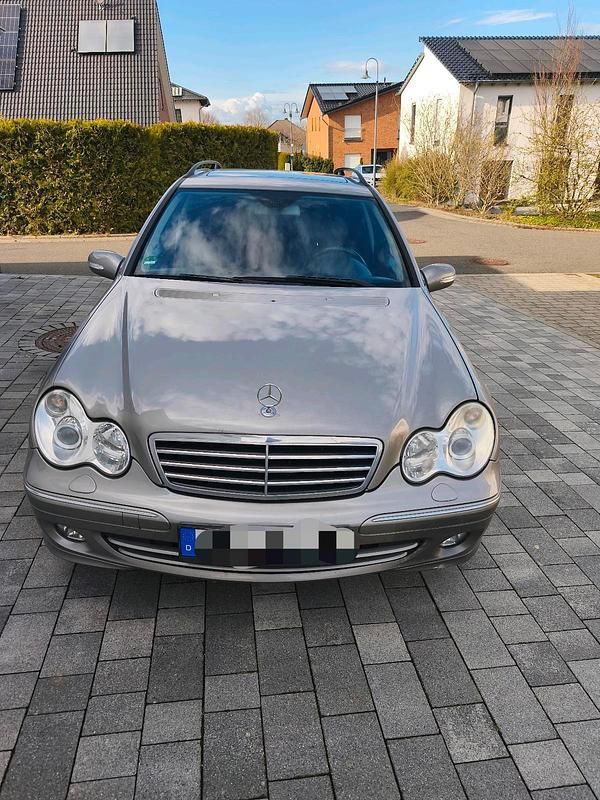 Gebraucht Mercedes C230 204 PS (150 kW) 2005 Kombi