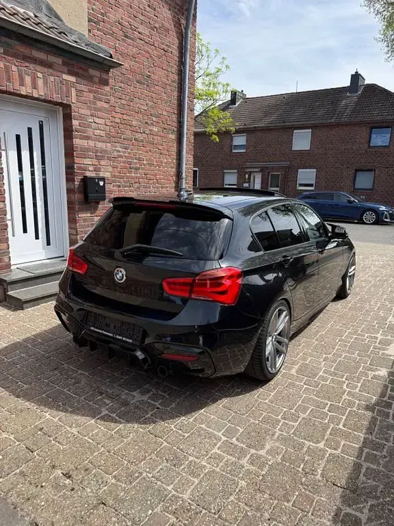 Używany BMW M135 Performance 326 KM (239 kW) 2016 Czarny Hatchback