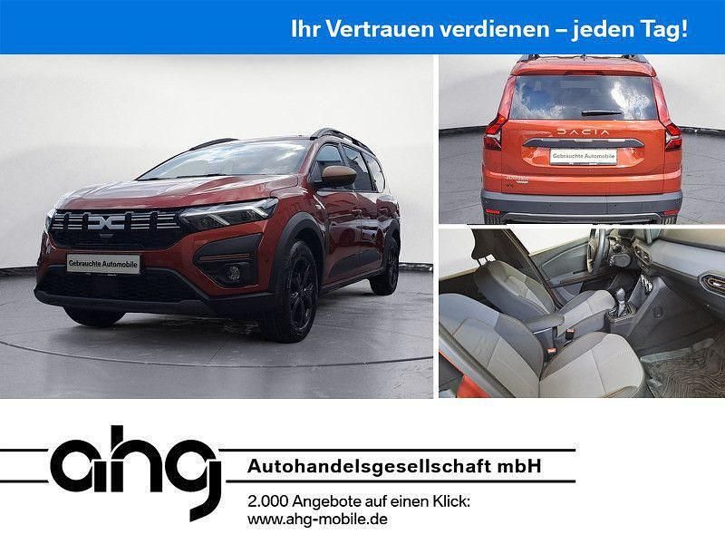 Braun Gebraucht 2023 Dacia Jogger Van / Kleinbus | 20.520 € (Superpreis) - Bild 1/4