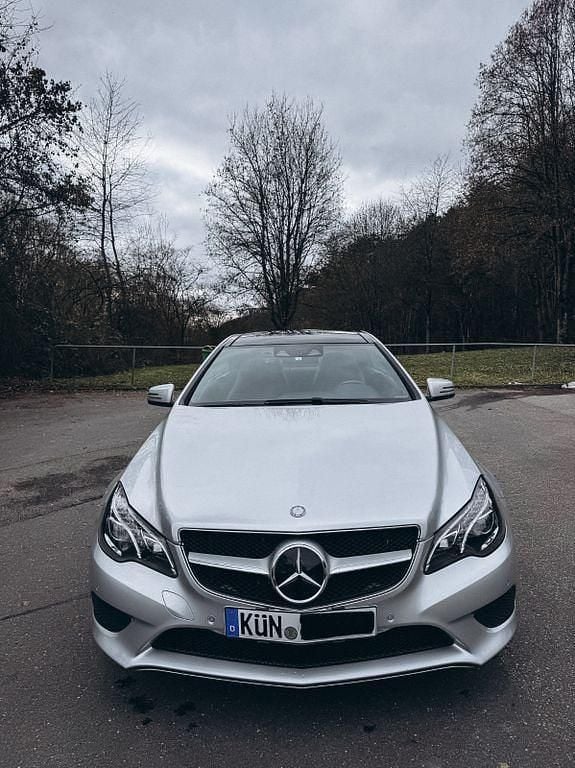 Gebraucht Mercedes E350 306 PS (225 kW) 2014 Silber Coupé