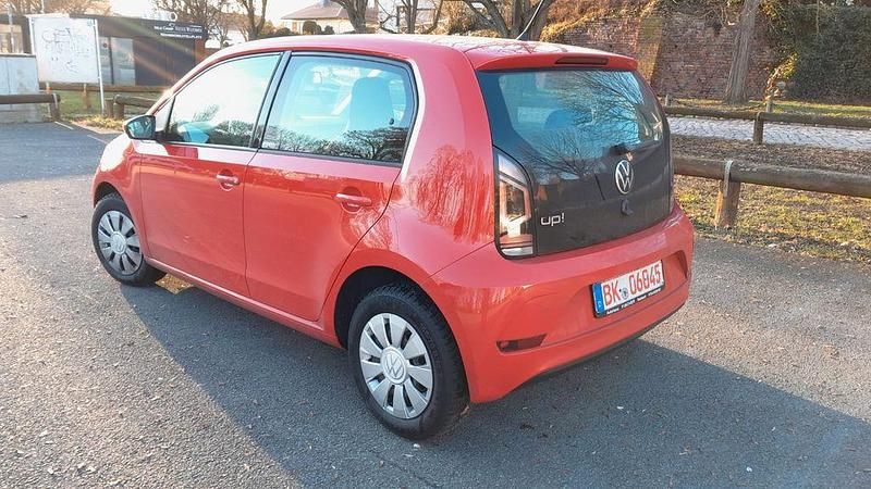 Gebraucht VW up! 65 PS (47 kW) 2021 Rot Kleinwagen