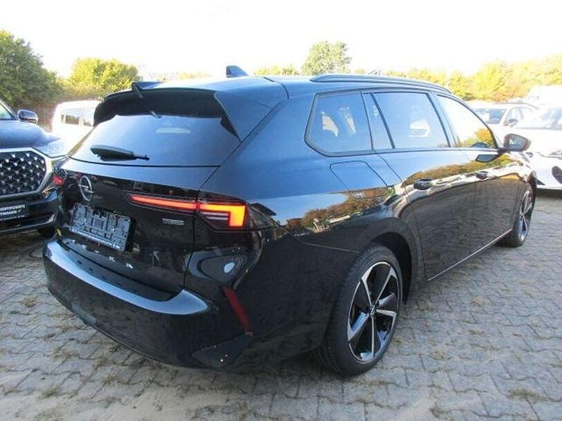 Gebraucht Opel Astra Elegance 181 PS (133 kW) 2024 Schwarz Kombi