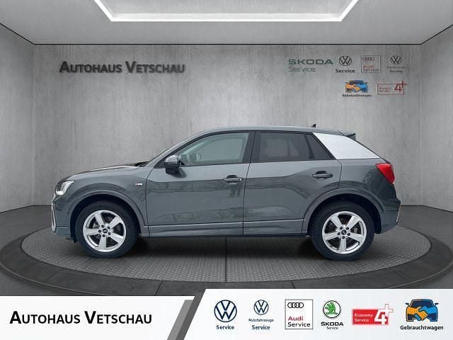 Gebraucht Audi Q2 S-Line 150 PS (110 kW) 2025 Grau SUV