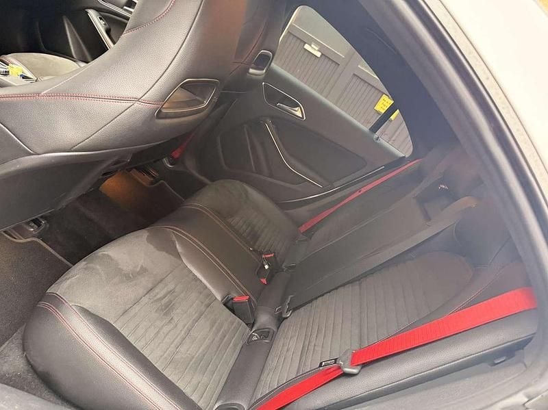 Gebraucht Mercedes CLA250 AMG line 218 PS (160 kW) 2016 Grau Limousine