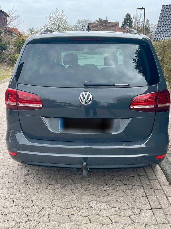 Gebraucht VW Sharan Comfortline 150 PS (110 kW) 2019 Grau Van / Kleinbus
