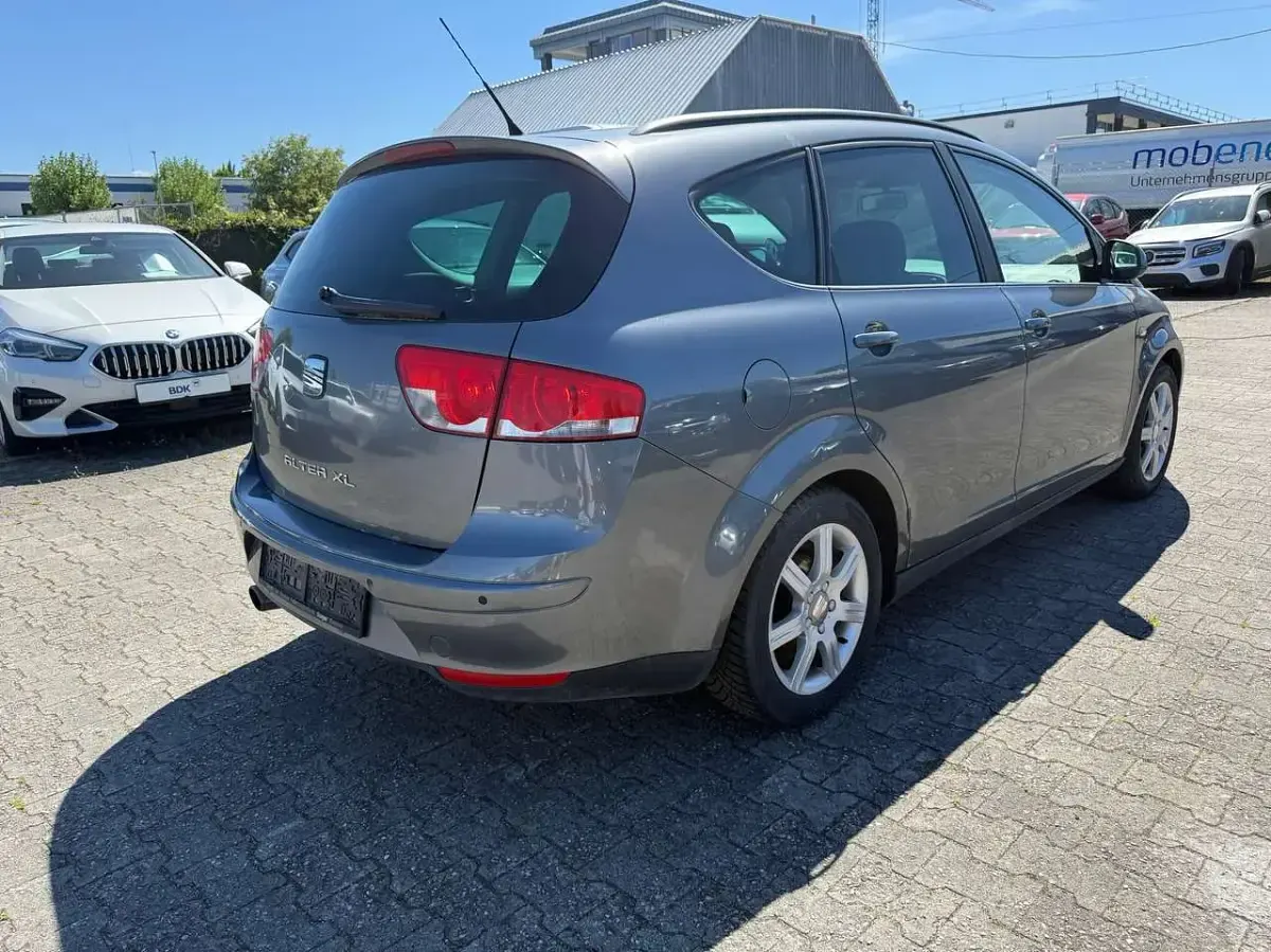 Gebraucht Seat Altea Ecomotive 105 PS (77 kW) 2012 Grau Kombi