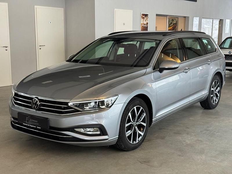 Gebraucht VW Passat Business 200 PS (147 kW) 2022 Silber Kombi