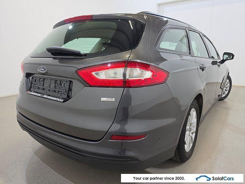 Second-hand Ford Mondeo 120 CP (88 kW) 2017 Gri Berlinǎ