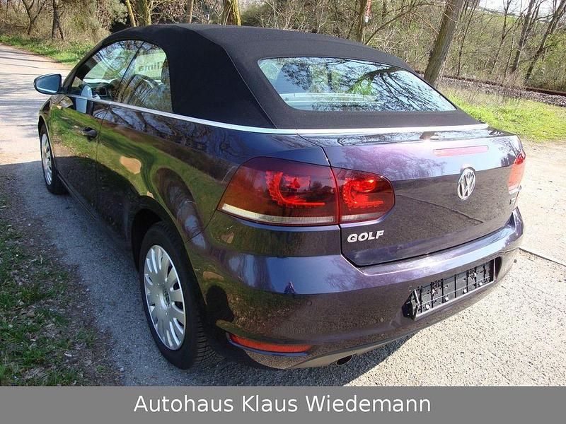 Gebraucht VW Golf Cabriolet 105 PS (77 kW) 2012 Violett Cabrio