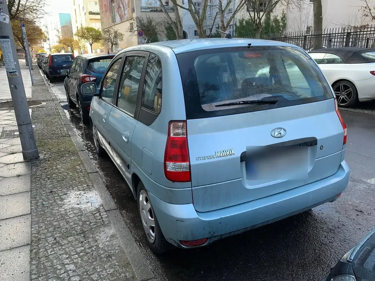 Gebraucht Hyundai Matrix 76 PS (55 kW) 2009 Blau Van / Kleinbus