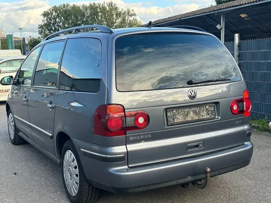Brugt VW Sharan Highline 140 HK (102 kW) 2009 Grå MPV