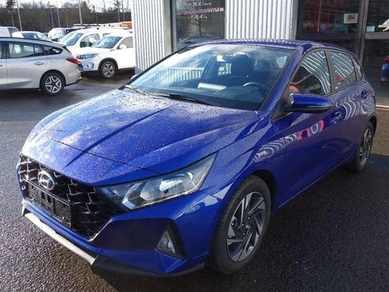 Gebraucht Hyundai i20 Select 107 PS (78 kW) 2021 Blau Kleinwagen