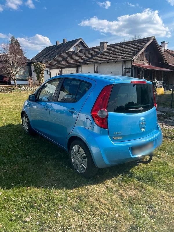 Second-hand Opel Agila 90 CP (66 kW) 2008 Albastru Hatchback