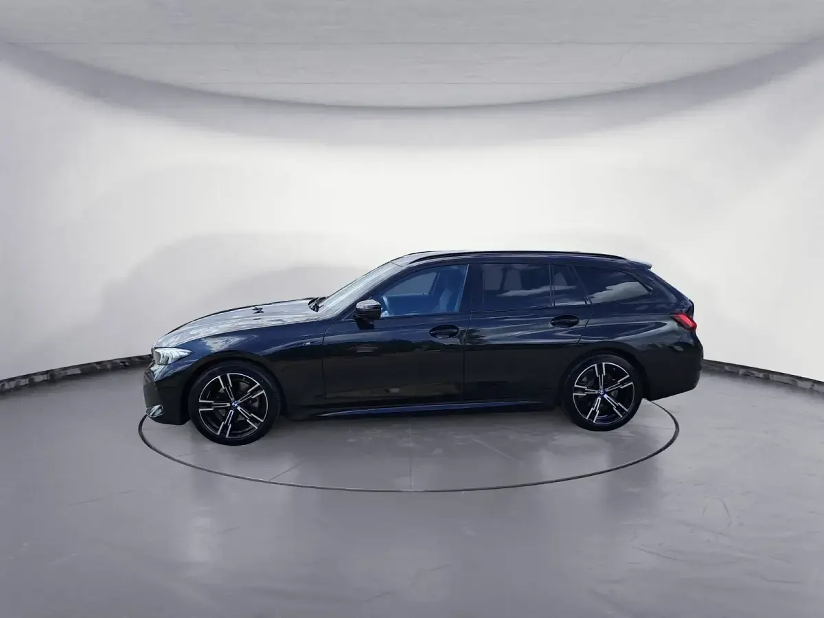 Gebraucht BMW 320 M Sport 184 PS (135 kW) 2025 Kombi