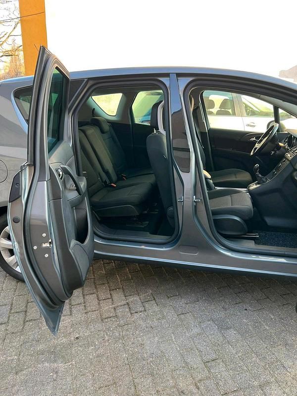 Gebraucht Opel Meriva 120 PS (88 kW) 2016 Grau Van / Kleinbus