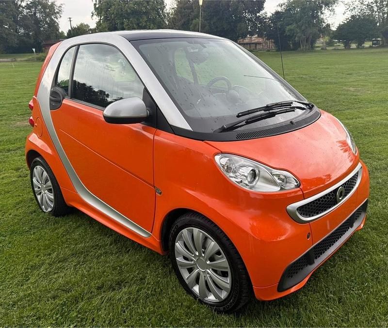 Orange Gebraucht 2013 Smart ForTwo Coupé Coupé | 4.500 € (Guter Preis) - Bild 1/4