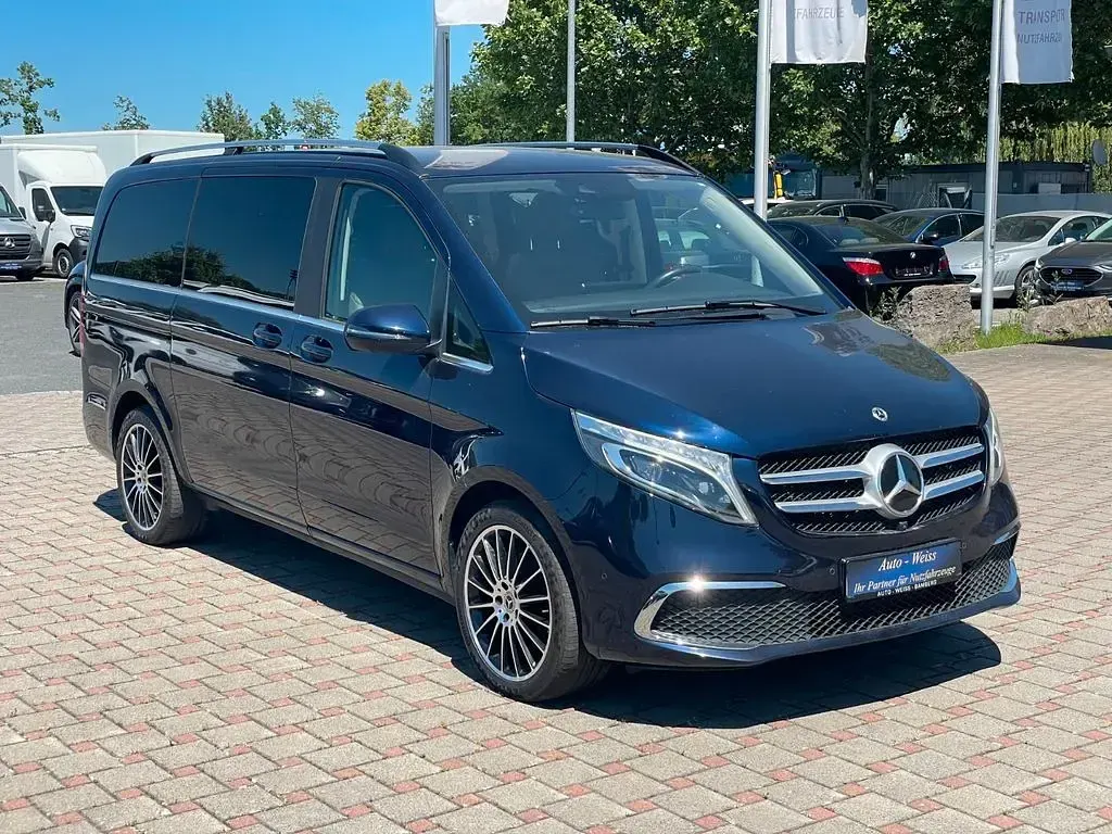 Gebraucht Mercedes V300 Exclusive 237 PS (174 kW) 2022 Blau Van / Kleinbus