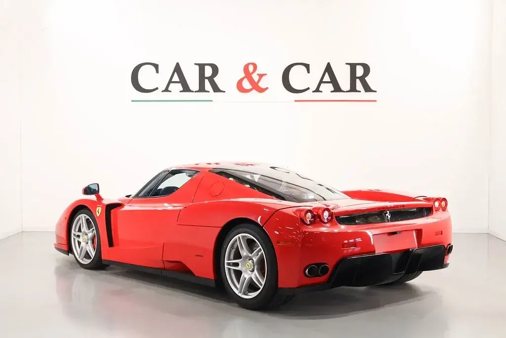 Gebraucht Ferrari Enzo 659 PS (484 kW) 2004 Rot Coupé