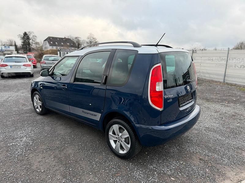 Gebraucht Skoda Roomster Fresh 69 PS (50 kW) 2015 Pacificblau Van / Kleinbus