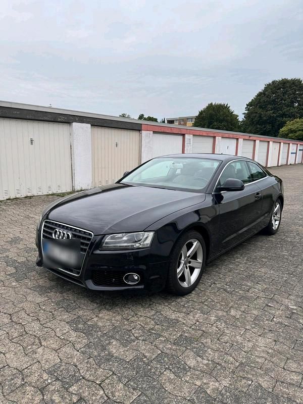 Schwarz Gebraucht 2009 Audi A5 Coupé | 6.700 € (Guter Preis) - Bild 1/4