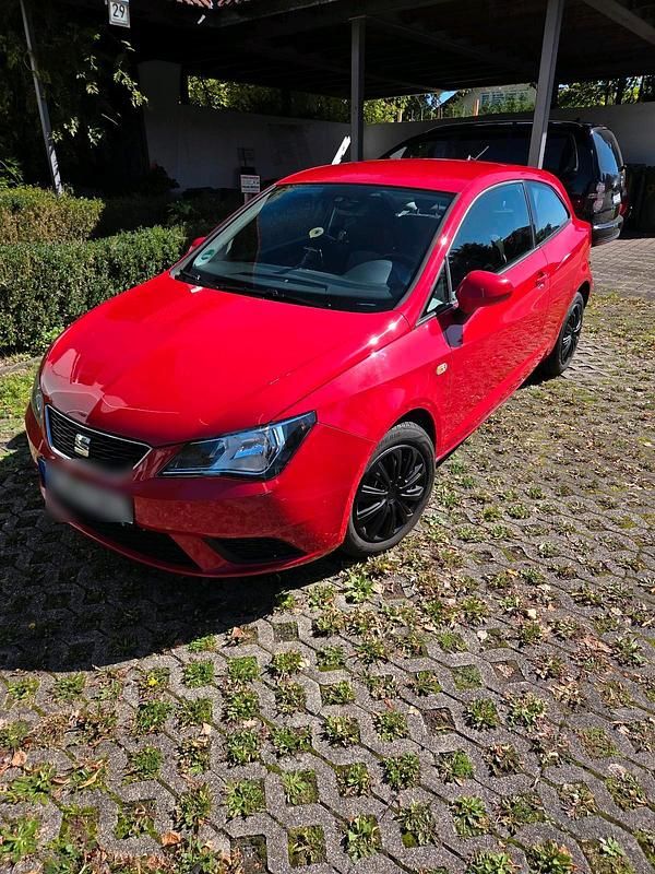 Rot Gebraucht 2015 Seat Ibiza Kleinwagen | 8.199 € - Bild 1/4