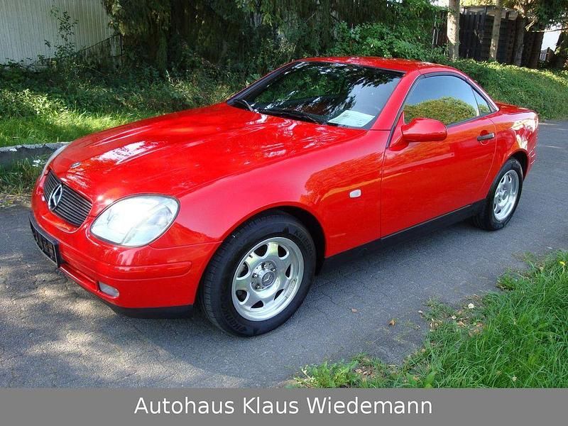 Gebraucht Mercedes SLK200 136 PS (100 kW) 1999 Magma  rot Cabrio