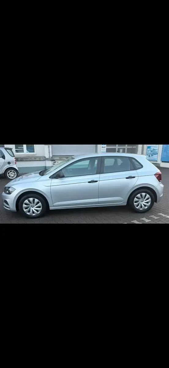 Gebraucht VW Polo Trendline 80 PS (58 kW) 2019 Silber Kleinwagen