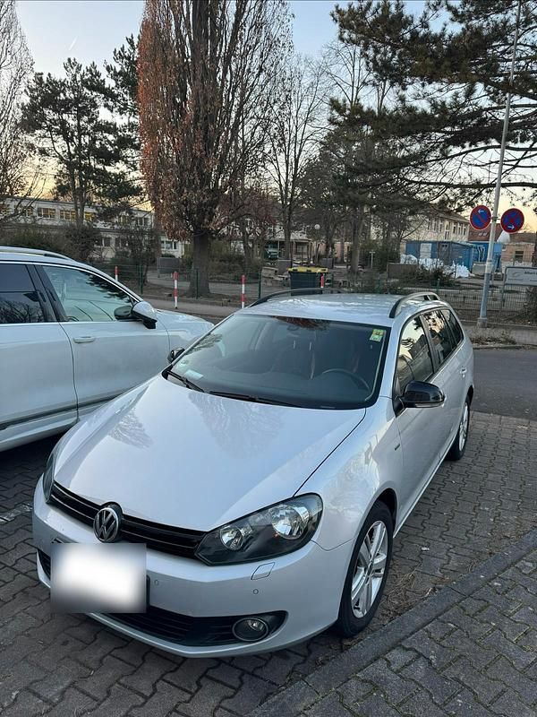 Gebraucht VW Golf VII Match 80 PS (58 kW) 2013 Silber Kombi